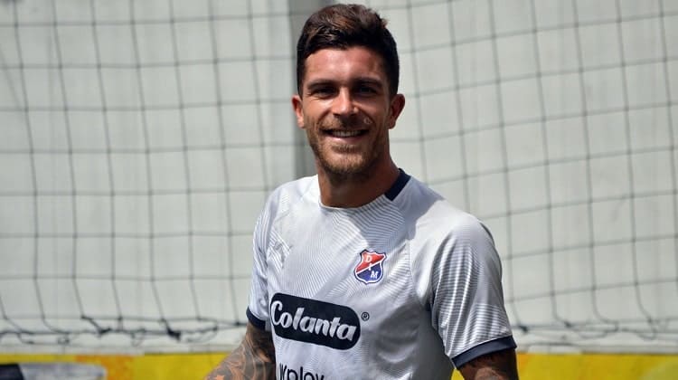 Adrián Arregui