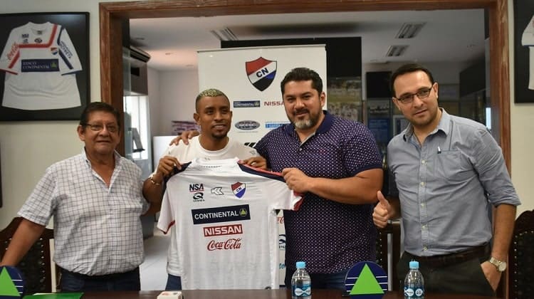 Farid Díaz es nuevo jugador de Nacional de Paraguay