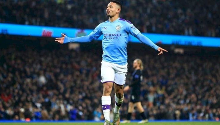 Con goles de Gabriel Jesús, Manchester City derrotó al Everton 2-1