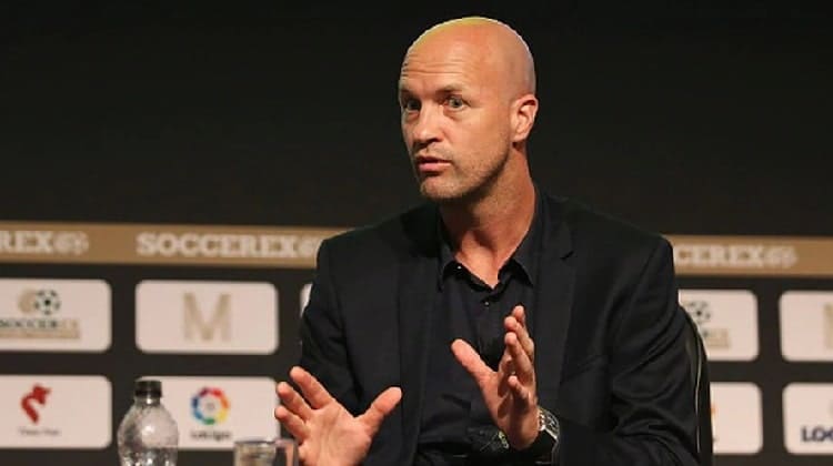 Jordi Cruyff llega a dirigir a Ecuador