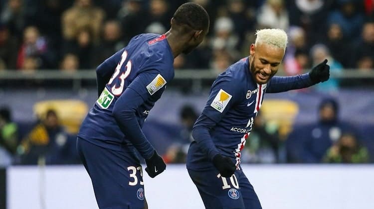 Lyon y PSG van por la Copa de la Liga de Francia