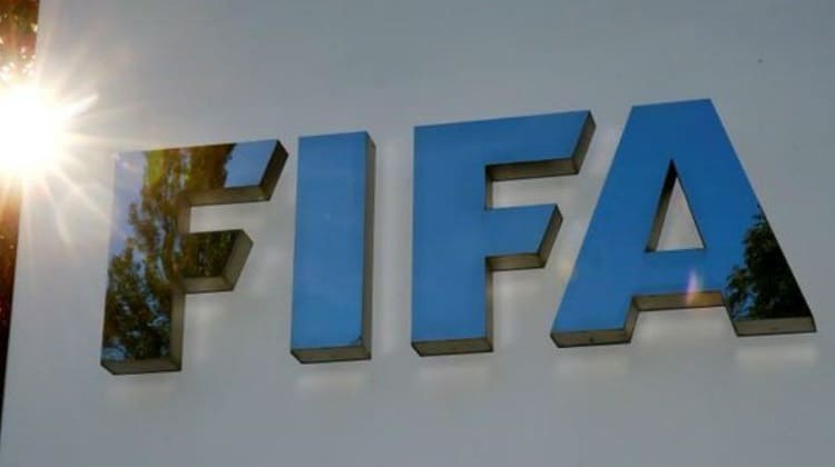 Se destapan casos de sobornos en la FIFA