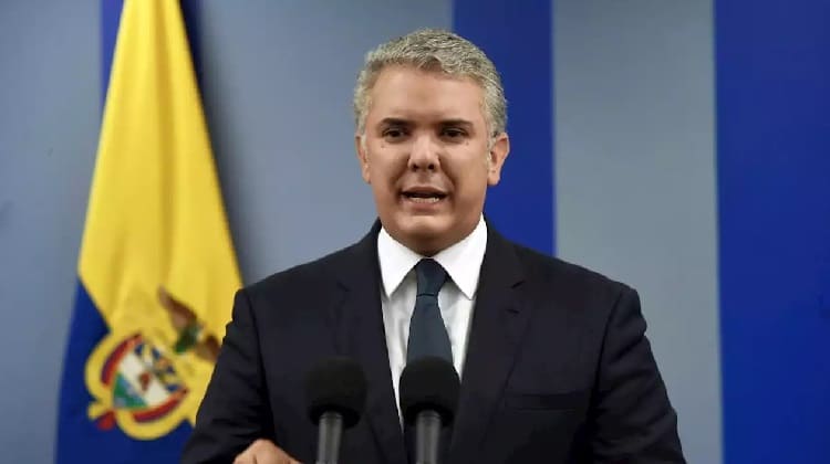 Duque le importa más su familia que el pueblo colombiano