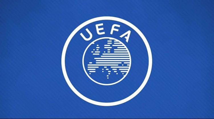 La UEFA creó el Consejo de Fútbol