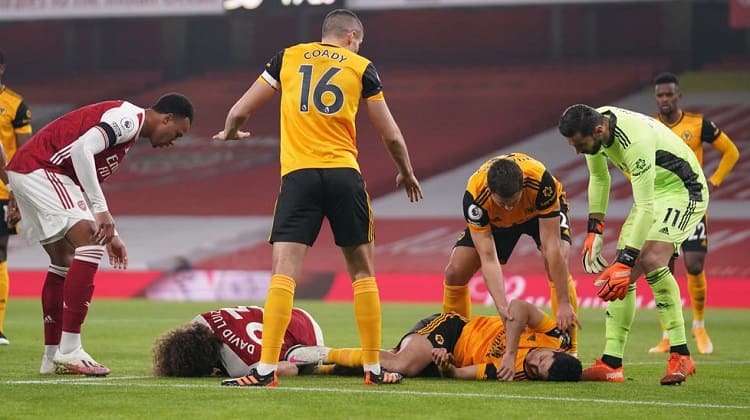 Incidente en Emirates Stadium en la Premier League