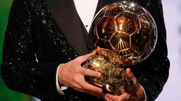 La UEFA y France Football van a reorganizar elección de Balón de Oro